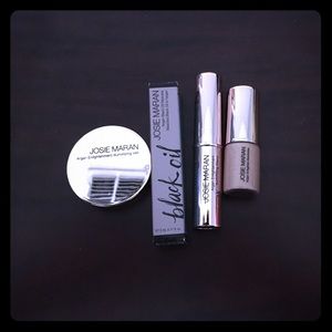 Josie Maran travel set